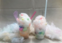 芸術士とあそぼう「ワ～タ～やコンコン♪ワタの雪で思いっきり遊んでみよう!!」